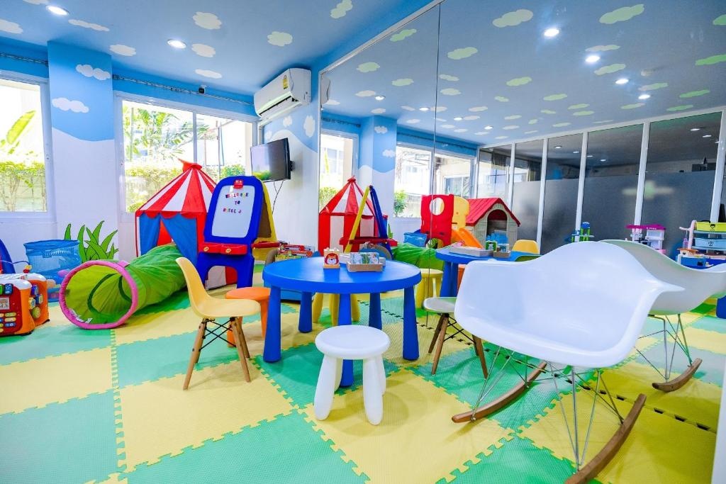 Hotel J ResidencefacilitiesKids Club25