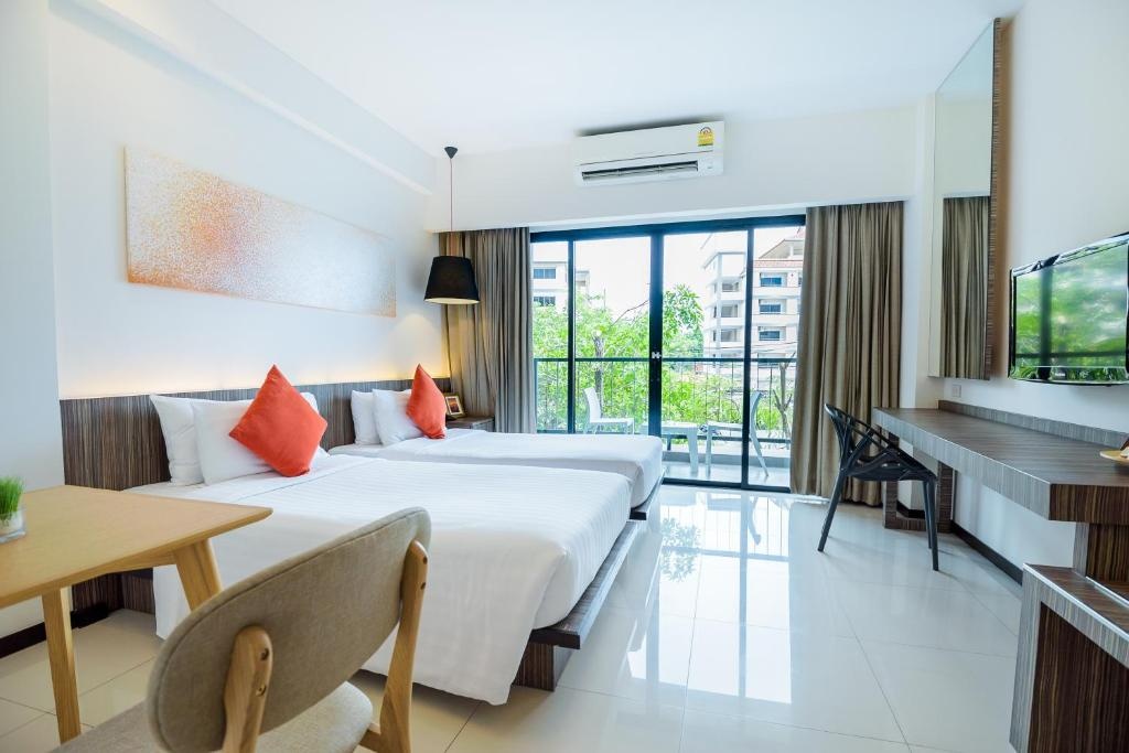Hotel J Residenceroomsrooms Image 1616