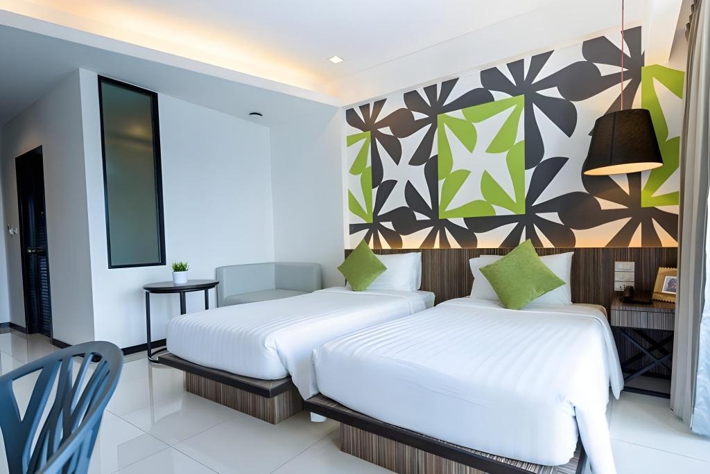 Hotel J Residenceroomsrooms Image 3434