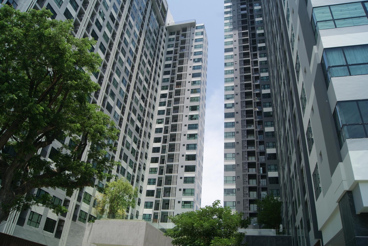 The Base Condo Pattaya By Mypattayaproperty PropertyviewsEntrance 2