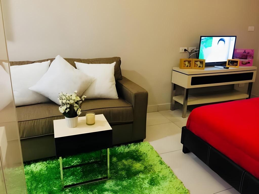 Water Park CondominiumpropertyviewsInterior View5