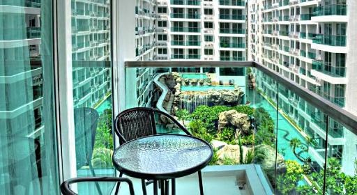 Amazon Residence Condo Water Park PattayafacilitiesBalconyterrace3