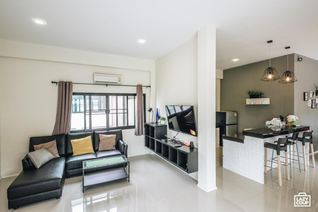 Sattahip Pool VillapropertyviewsLobby3
