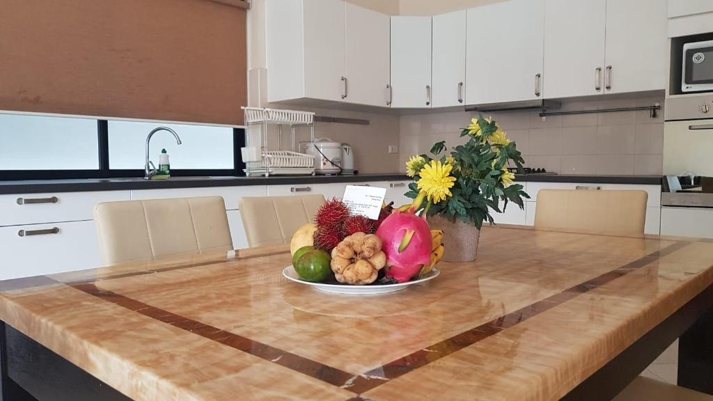2BR Majestic Residence VillafacilitiesKitchen9