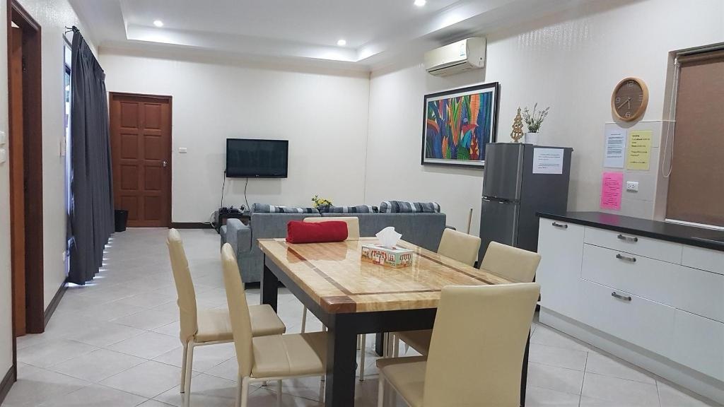 2BR Majestic Residence VillapropertyviewsInterior View3
