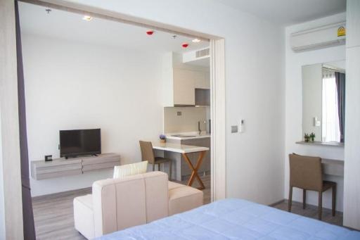 Aeras Beach Front Condo Pattaya Jomtein 35 Sqmroomsrooms Image 11