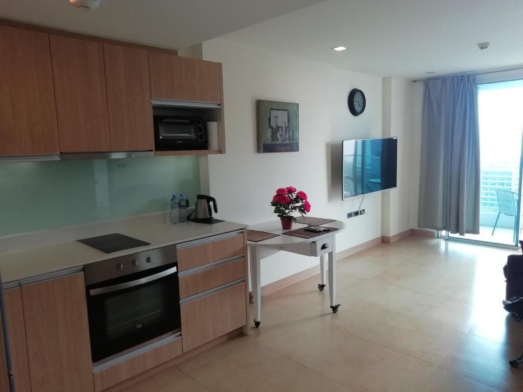 Luxurious 1 BR The Cliff Condo SeaViewfacilitiesfacilities Image 33