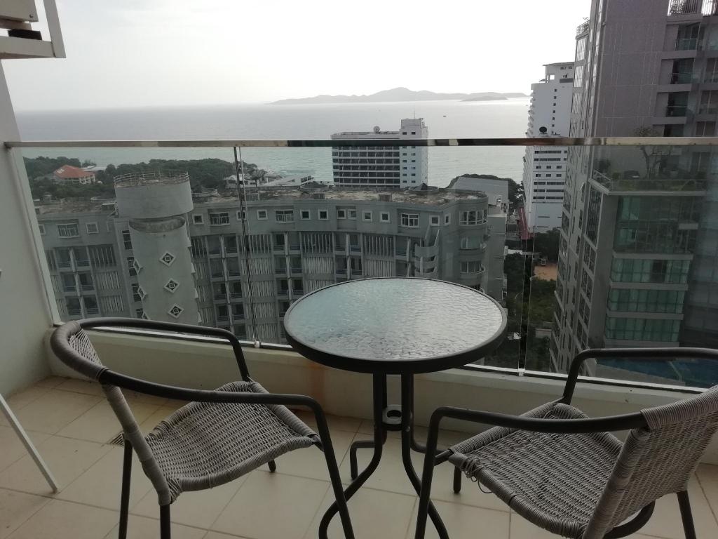 Luxurious 1 BR The Cliff Condo SeaViewfacilitiesfacilities Image 77
