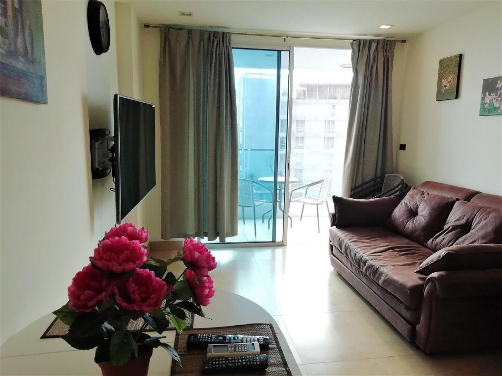 Luxurious 1 BR The Cliff Condo SeaViewroomsrooms Image 11