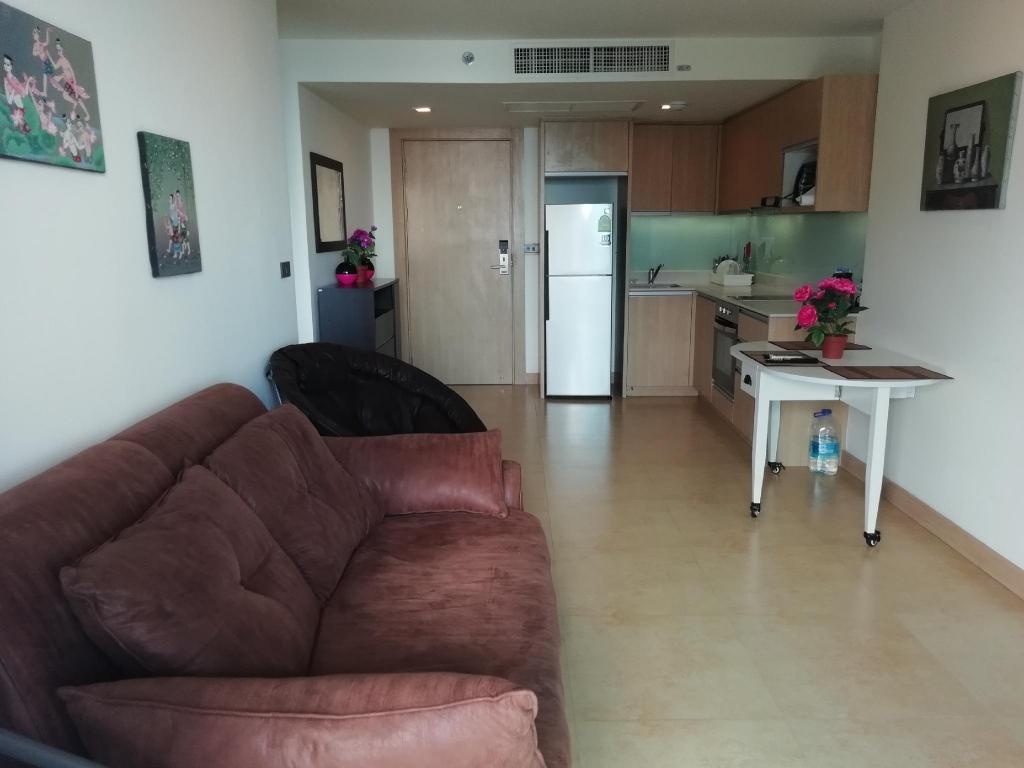 Luxurious 1 BR The Cliff Condo SeaViewroomsrooms Image 55