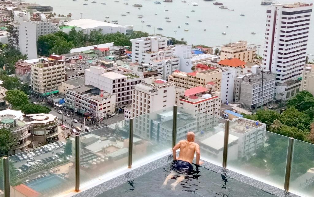 The Base Condominium Pattaya Centralpropertyviewspropertyviews Image 1717