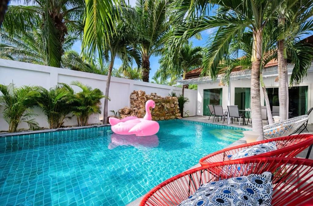 Majestic Residence Pool Villa 4 Bedrooms Private Beachfacilitiesfacilities Image 11