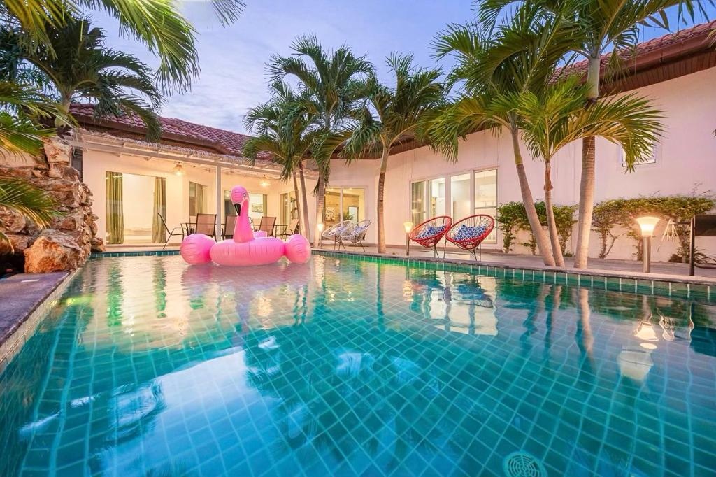 Majestic Residence Pool Villa 4 Bedrooms Private Beachfacilitiesfacilities Image 1313