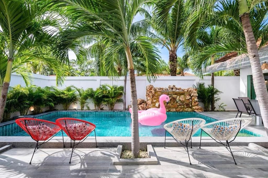 Majestic Residence Pool Villa 4 Bedrooms Private Beachfacilitiesfacilities Image 1717