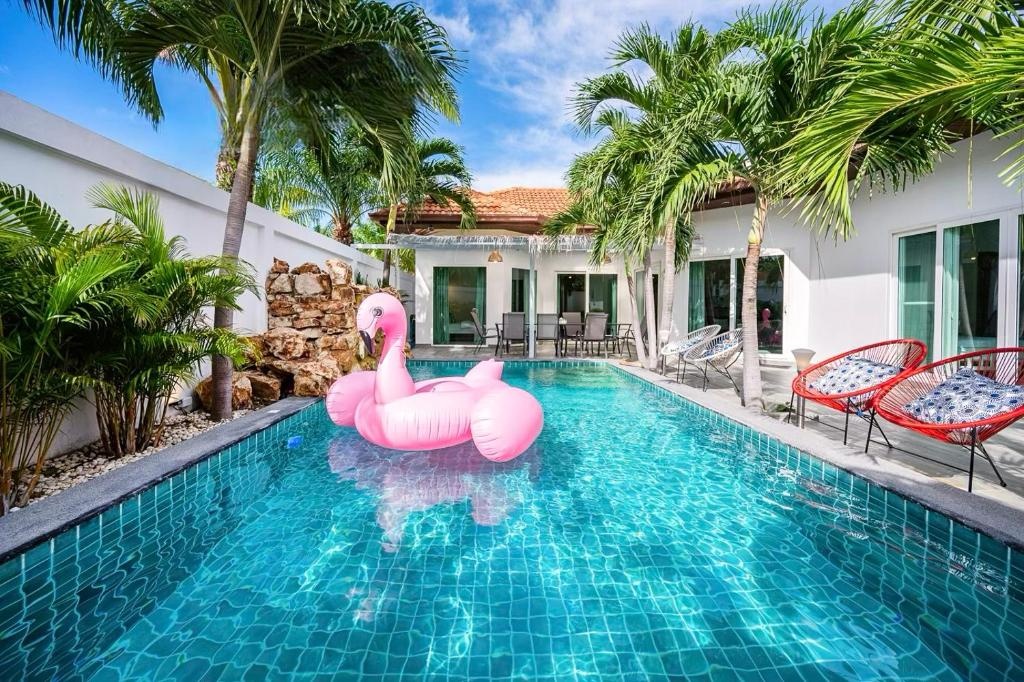 Majestic Residence Pool Villa 4 Bedrooms Private Beachfacilitiesfacilities Image 1818