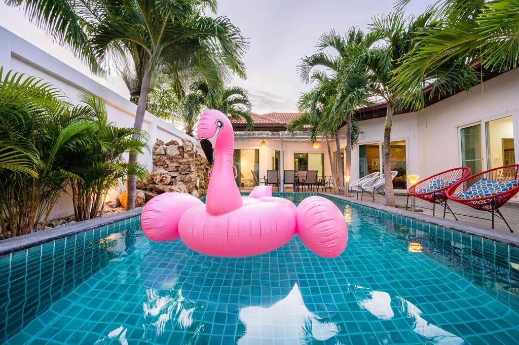 Majestic Residence Pool Villa 4 Bedrooms Private Beachfacilitiesfacilities Image 2121