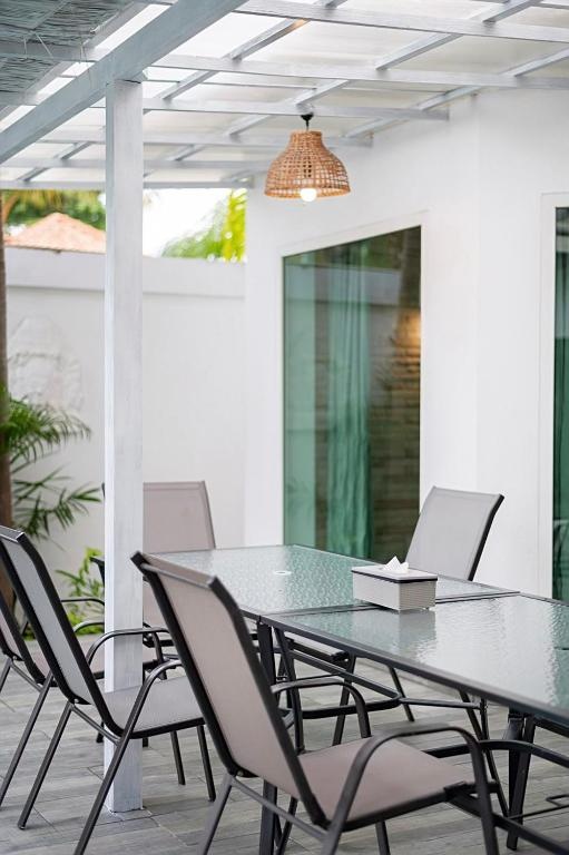 Majestic Residence Pool Villa 4 Bedrooms Private Beachpropertyviewspropertyviews Image 33