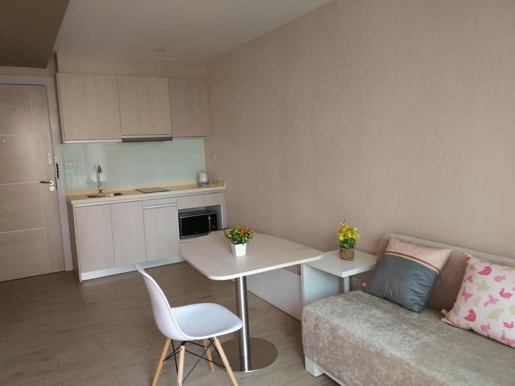 Seven Seas Condo With Huge Swimming Poolroomsrooms Image 33