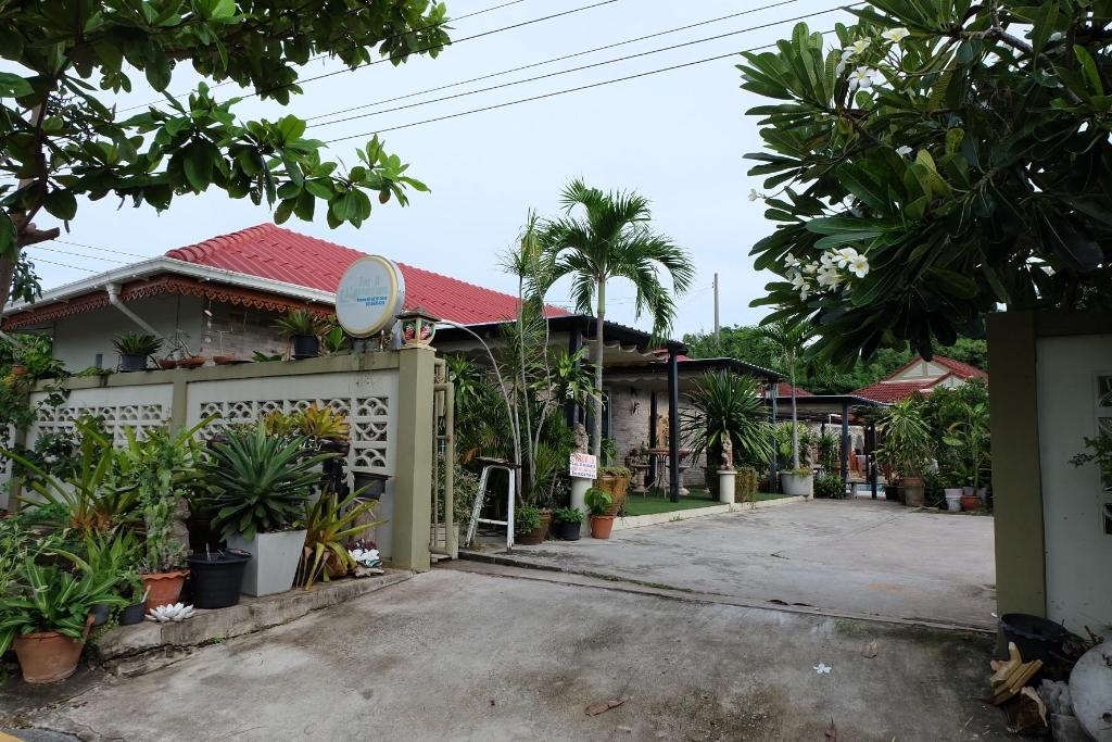 One D HomestayfacilitiesSurrounding Environment51