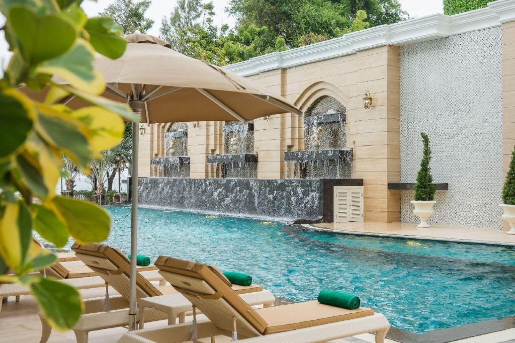 LK Emerald BeachfacilitiesSwimming Pool Outdoor28