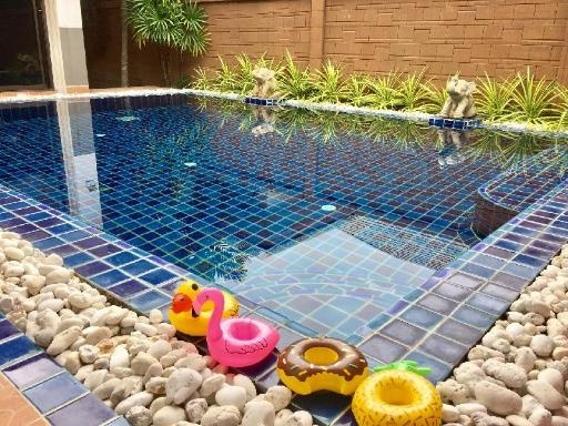 Dusit Pattaya VillafacilitiesPrivate Pool10
