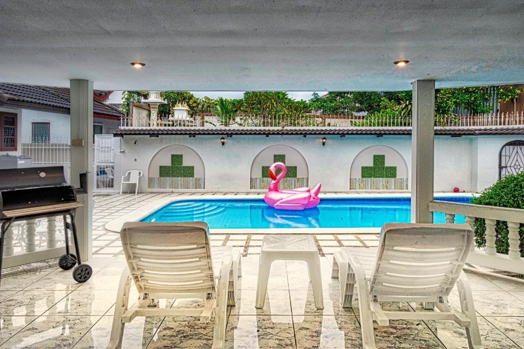 Dream Villa PattayafacilitiesSwimming Pool Outdoor4