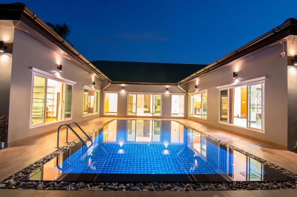 Family Luxury Villafacilitiesfacilities Image 11
