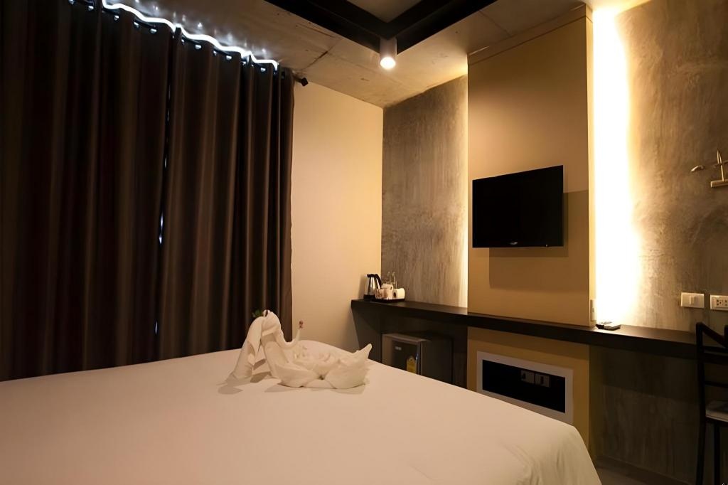 B2 South Pattaya Premier Hotel  Rooms  Rooms Image 14 14