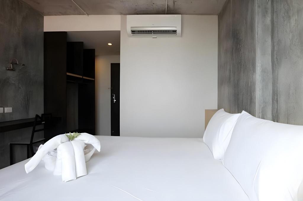 B2 South Pattaya Premier Hotel  Rooms  Rooms Image 19 19