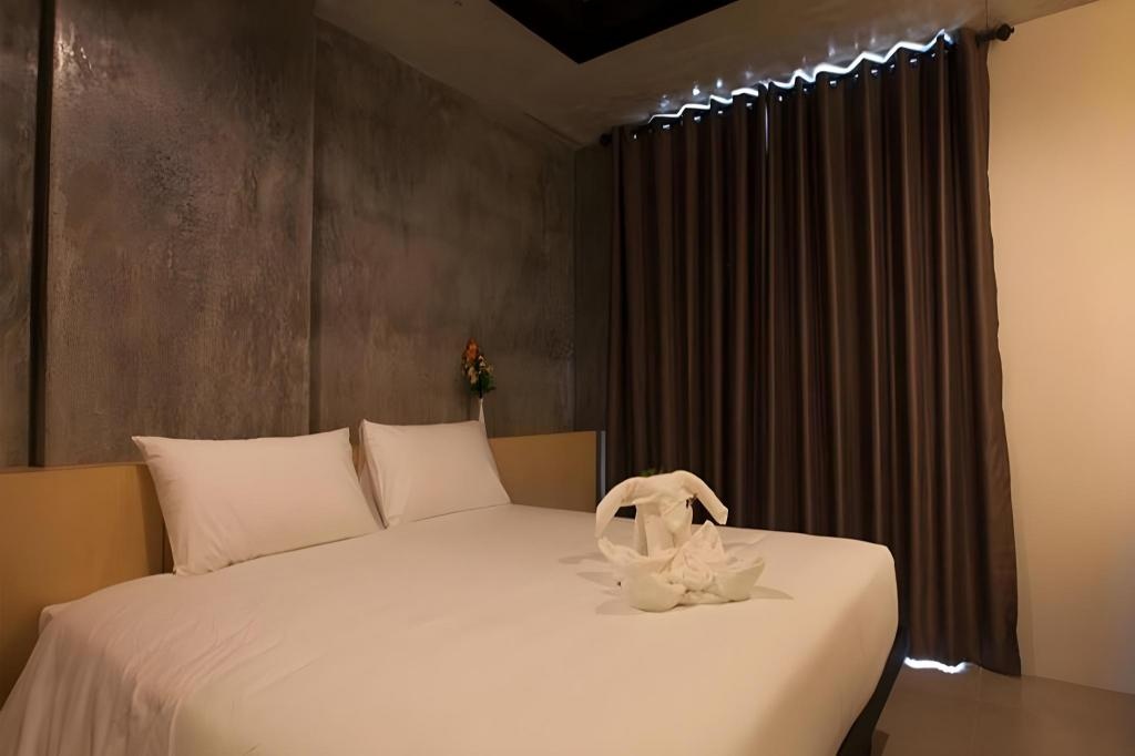 B2 South Pattaya Premier Hotel  Rooms  Rooms Image 20 20
