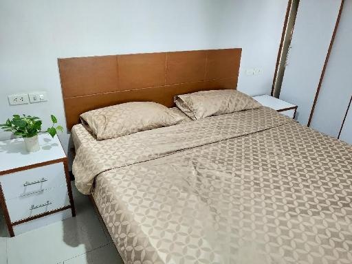 Amstellux Apartments No3facilitiesBedroom9