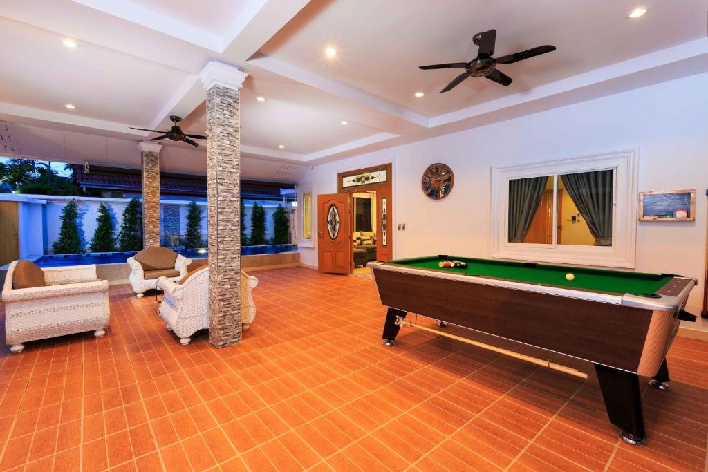 Gala Villa W Private Pool Sauna Snooker BBQfacilitiesBalconyterrace14