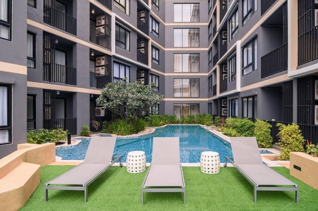 Justar Pattaya The Urban Attitude BranchfacilitiesSwimming Pool Outdoor5