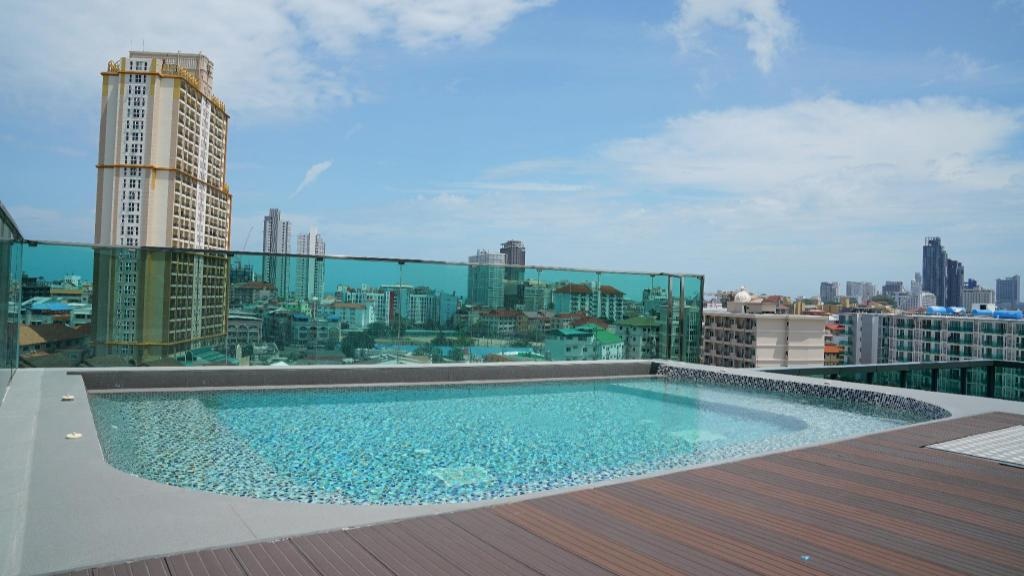 Justar Pattaya The Urban Attitude BranchfacilitiesSwimming Pool Outdoor6