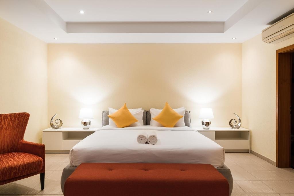 Sunset View Luxury Pool Villa 4 BR 8 10 PersonsfacilitiesBedroom19