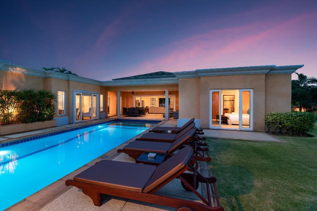 Sunset View Luxury Pool Villa 4 BR 8 10 PersonsfacilitiesSwimming Pool Outdoor16
