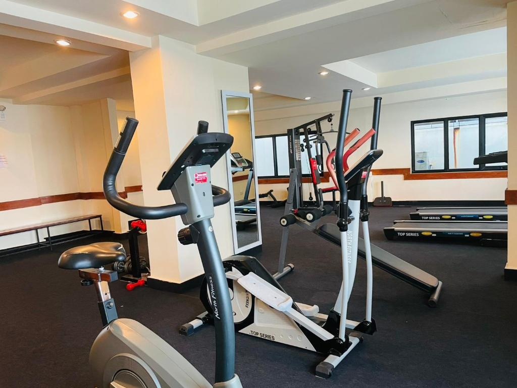 Boutique City And Bravo Hotel PattayafacilitiesFitness Center9