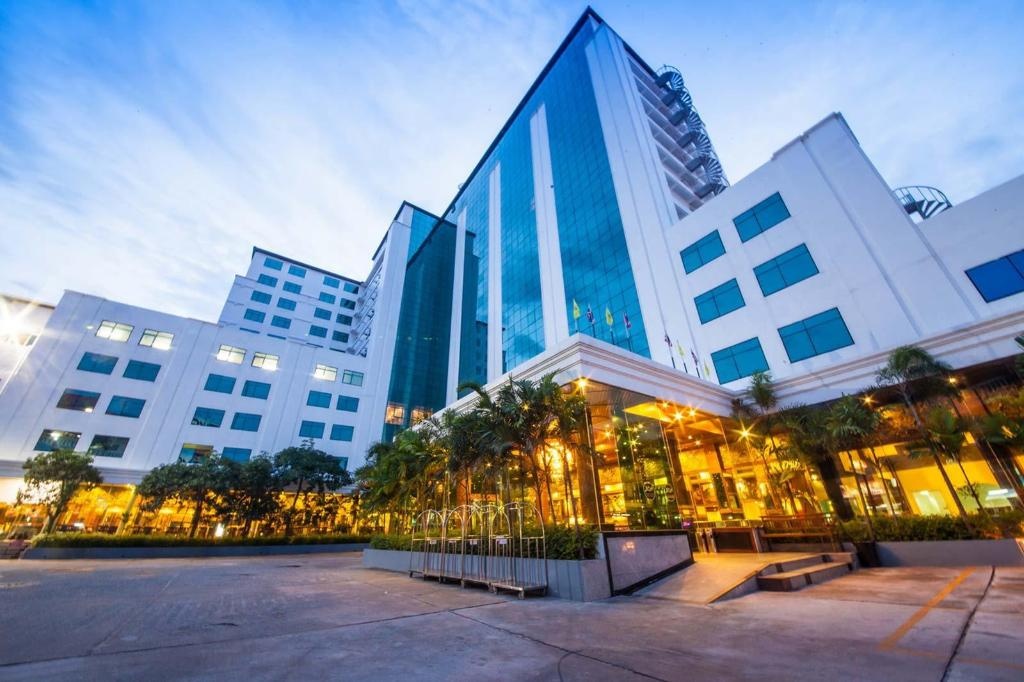 Boutique City And Bravo Hotel PattayapropertyviewsExterior View1