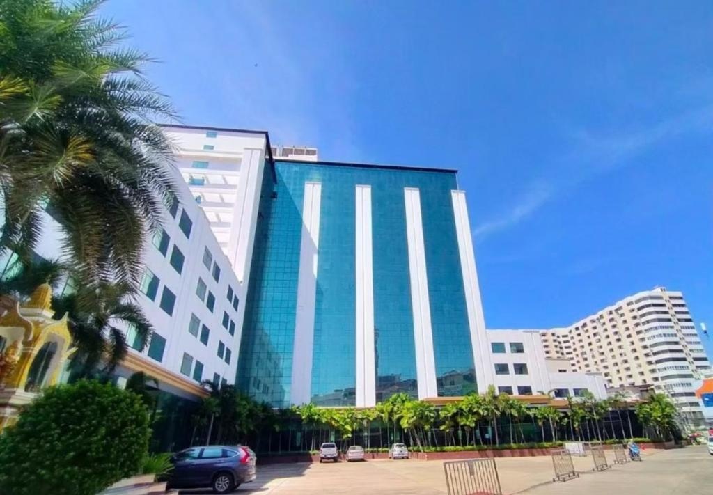 Boutique City And Bravo Hotel PattayapropertyviewsExterior View9