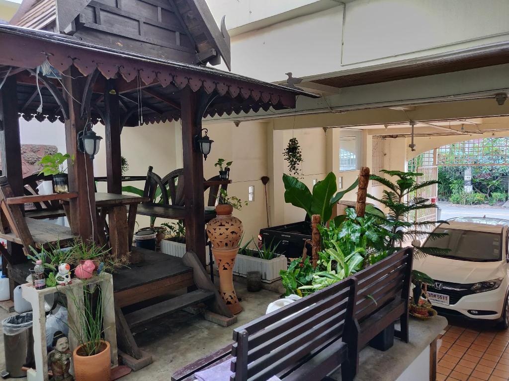 Amstellux Apartments Studio No1propertyviewsEntrance3
