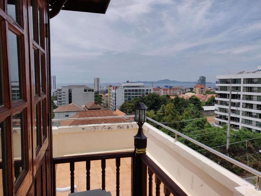 Amstellux Apartments Studio No1propertyviewsView5