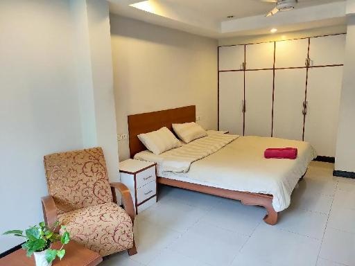 Amstellux Apartments No10facilitiesBedroom5