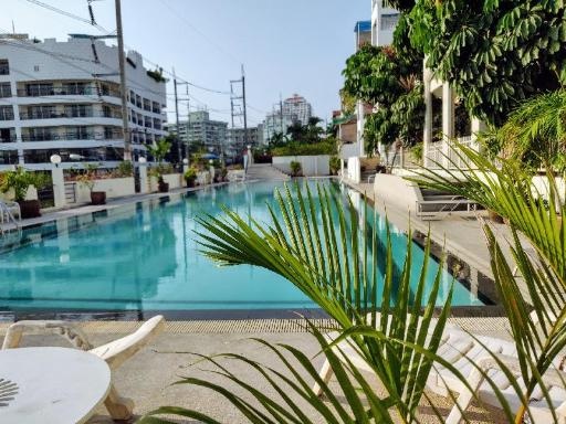 Amstellux Apartments No10facilitiesSwimming Pool Outdoor3