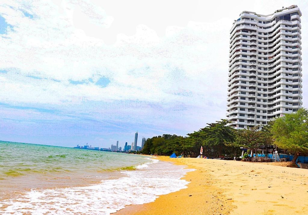 Absolute Beachfront Romantic And Fun Getawayfacilitiesfacilities Image 99