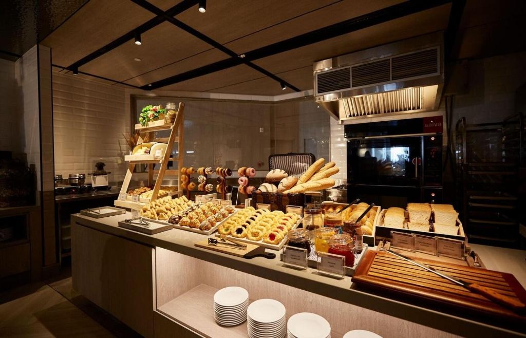 Grande Centre Point PattayadiningFood And Beverages7