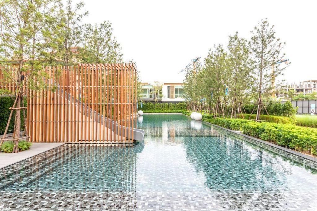 Veranda Residence Pattaya 1BPrivate BeachfacilitiesSwimming Pool9