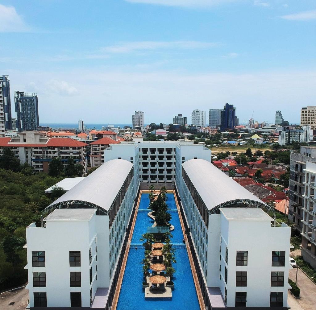 Woraburi Pattaya Resort SpapropertyviewsView5