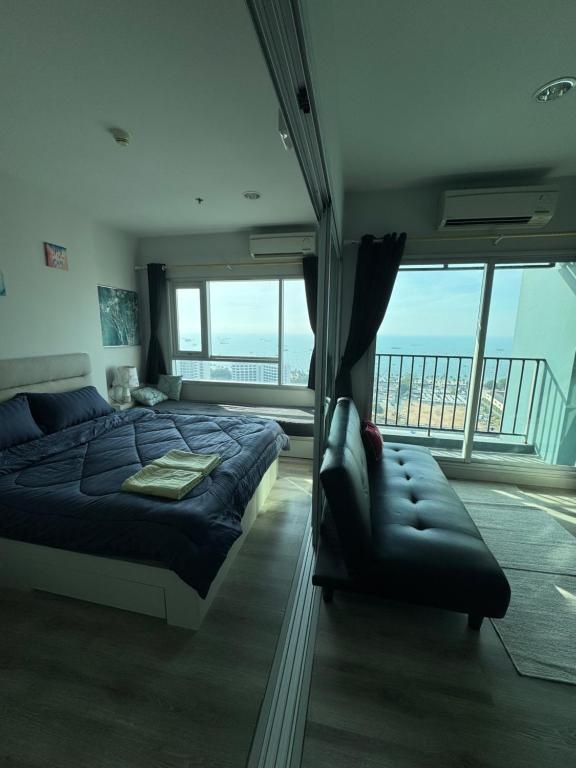 Centric SeafacilitiesBalconyterrace9