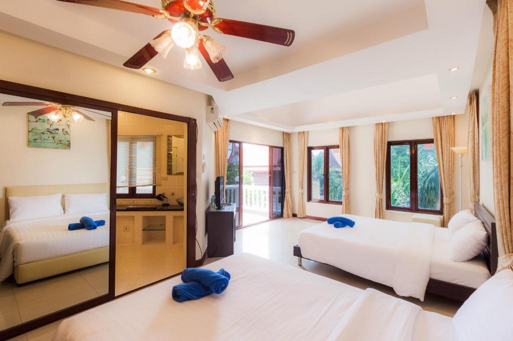 Baan Suan Pratumnak By PSRroomsrooms Image 11