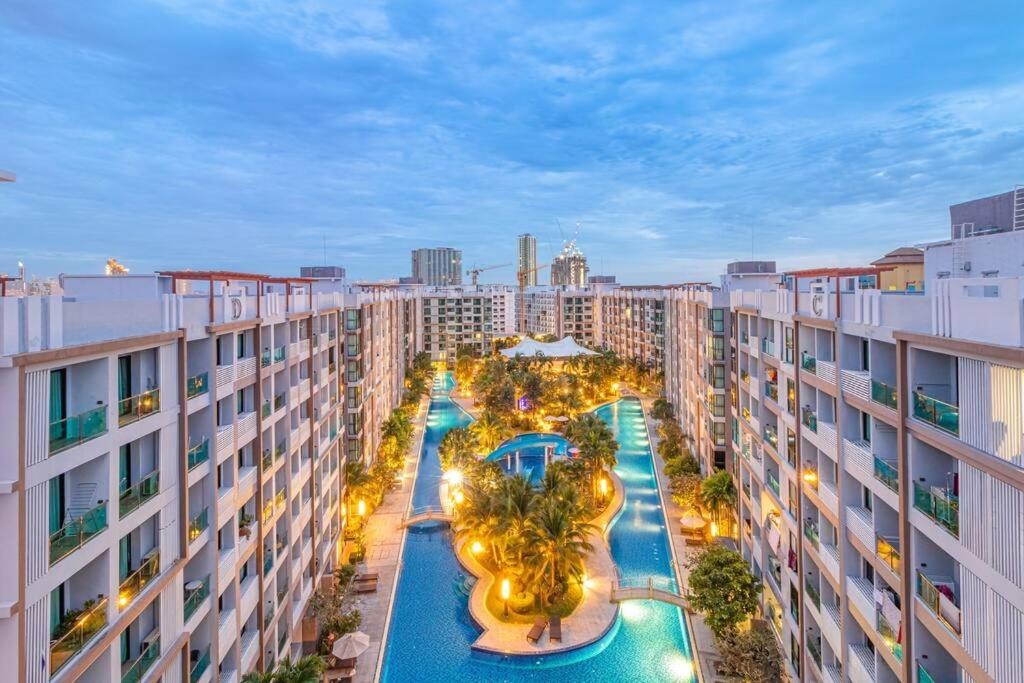 Dusit Grand Park Pattayapropertyviewspropertyviews Image 1010